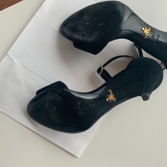 Prada Black Suede sandal with ankle strap - Picture 13 of 14